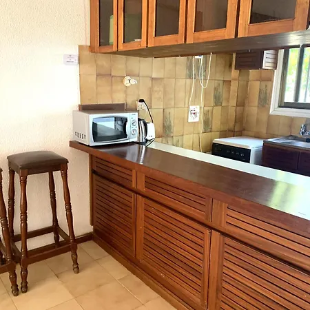 Sandy Sea View Pyla * Ларнака