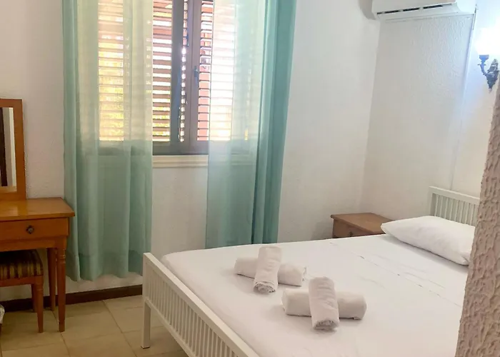 アパート Sandy Sea View Pyla ラルナカ